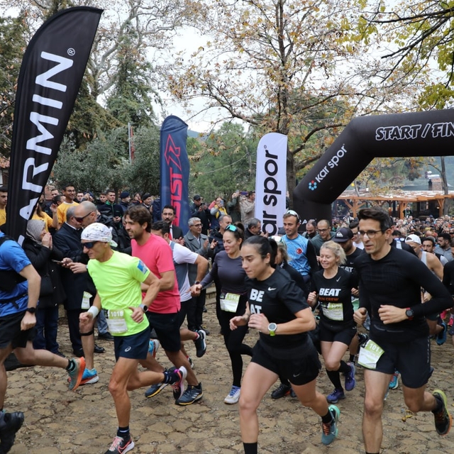 Kaz Dağları'nda 9. Ultra Maraton heyecanı
16 ülkeden bin 230 sporcu Edremit...