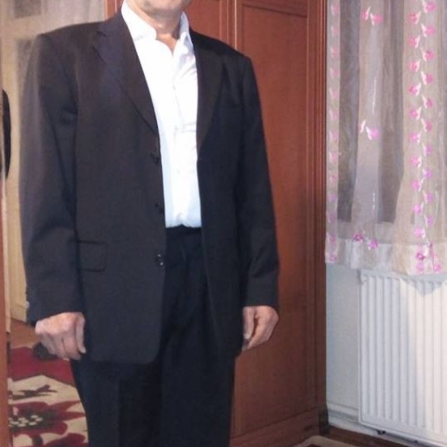 Üzerine serendi devrilip öldü