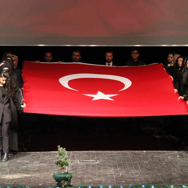 Çiçeği burnunda öğretmenler bir ağızdan yemin etti