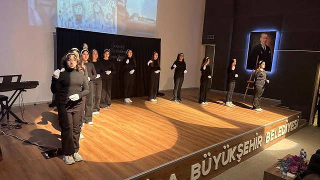 Sarıgöl'de 24 Kasım Öğretmenler Günü coşkuyla kutlandı