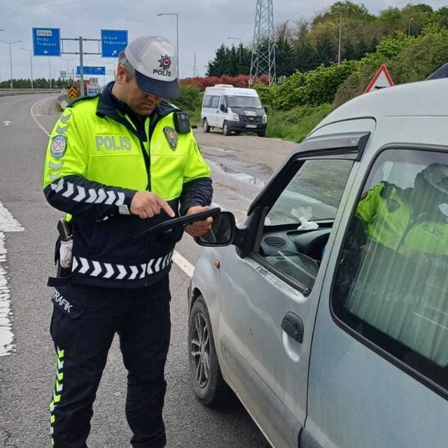 Ordu'da bir haftada 19 binden fazla araç sürücüsü denetlendi
