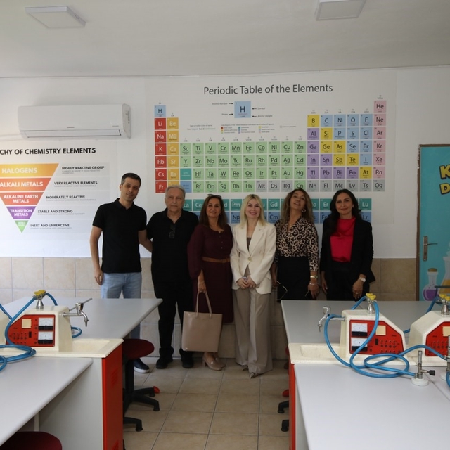 Rektör Özkan, mezunu olduğu okulun yenilenmesine destek verdi