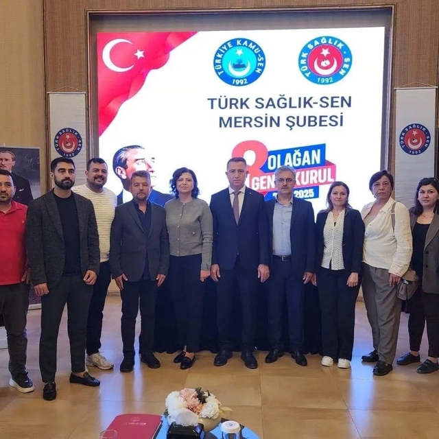Türk Sağlık-Sen Mersin Şubesi'nde Halil Vural güven tazeledi