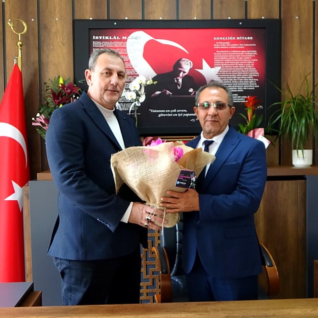 Söke Belediyesi, öğretmenleri unutmadı