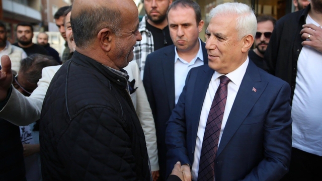 Büyükşehirden emeklilere yeni yıl müjdesi
Yeni yıl öncesi ihtiyaç sahibi emeklilere, 2 bin 500 lira destek