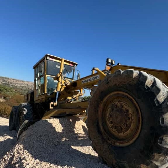 Tarsus Belediyesi Büyükkösebalcı'da yol çalışmalarını tamamladı