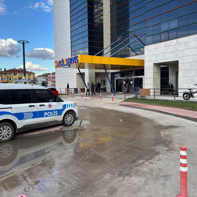 Kocaeli'de polise bıçakla direnen şüpheli silahla vurularak yakalandı