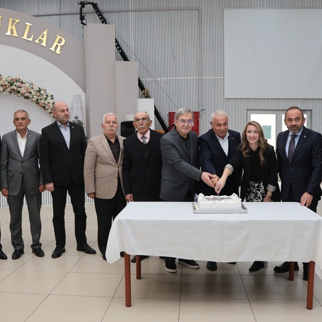 Kavak'ta Öğretmenler Günü kutlandı