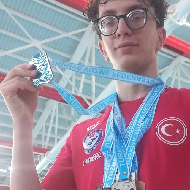 Sivas'taki yarışmalarda Aydın'a beş madalya kazandırdı