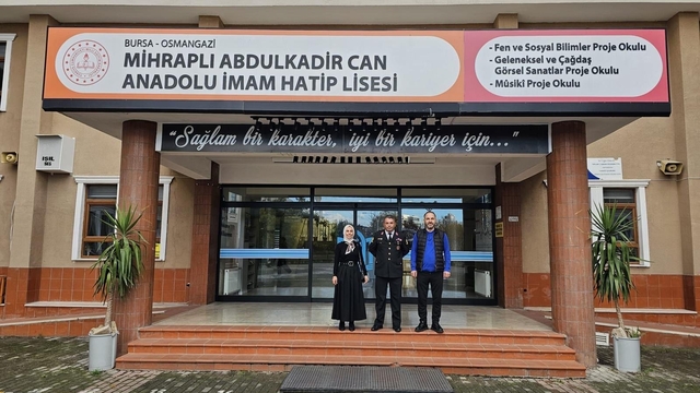 Şehit kızı öğretmen unutulmadı