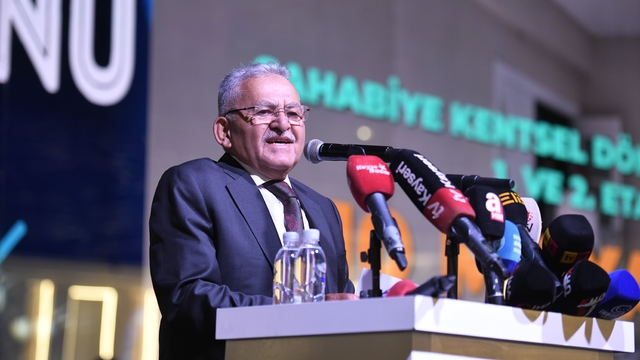 Başkan Büyükkılıç'tan öğretmenlere: "İyi ki varsınız"