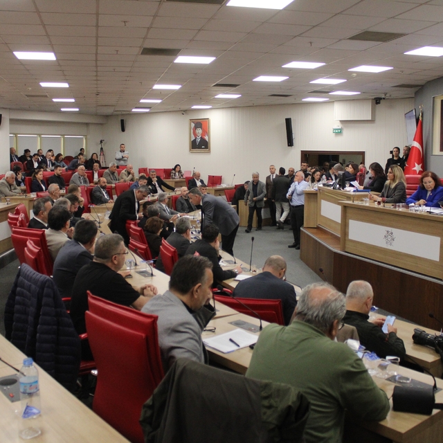 İndirimli suda komisyon ek süre istedi