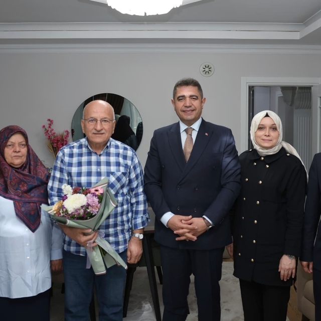 Emekli öğretmenler unutulmadı