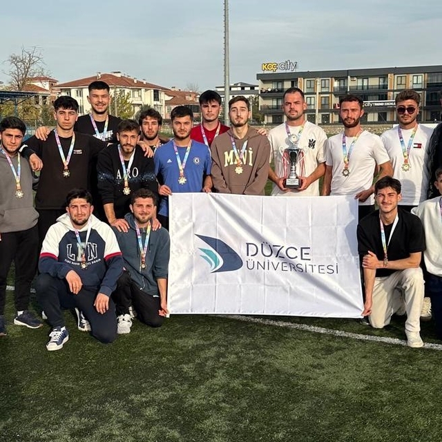 Eleme grubunu şampiyon olarak tamamladı