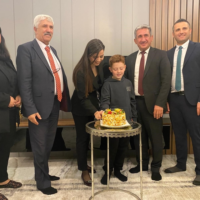 Menteşe'de öğretmenlere 'çifte kutlama' sürprizi