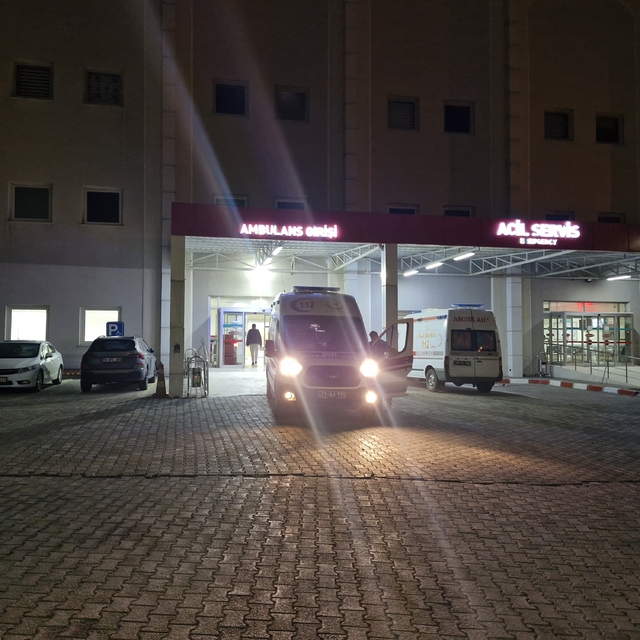 Çorum'da 5 lise öğrencisi zehirlenme şüphesiyle hastaneye başvurdu