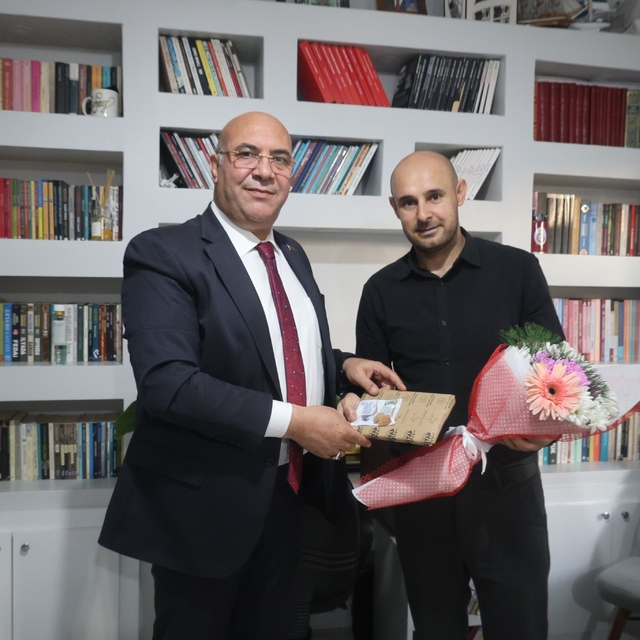 Van Milli Eğitim Müdürü Aras, 19 Eylül'deki bıçaklı saldırıda yaralanan öğr...