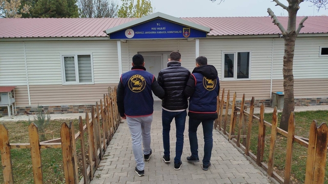 Muş'ta dolandırıcılık suçundan aranan hükümlü yakalandı