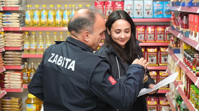 Erzincan'da zabıta ekiplerinden 190 işletmeye kapsamlı denetim
