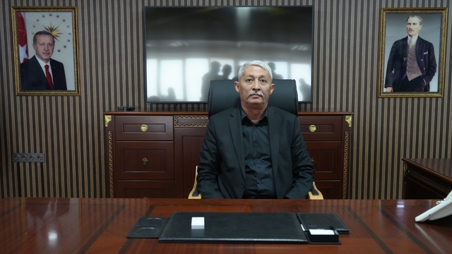 AK Parti, Yahşihan Belediye Başkan Vekili Demirdirek'i "ihraç" talebiyle disiplin kuruluna sevk etti