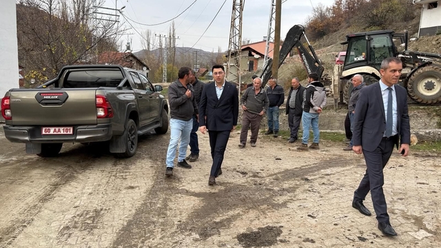 Almus Kaymakamı Çömen, Karadere köyünü ziyaret etti