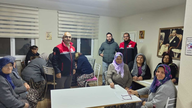 Eskişehir'de "Süt Sağım, Süt Sığırcılığı Sağım Hijyeni ve Sanitasyon Eğitimi" düzenlendi