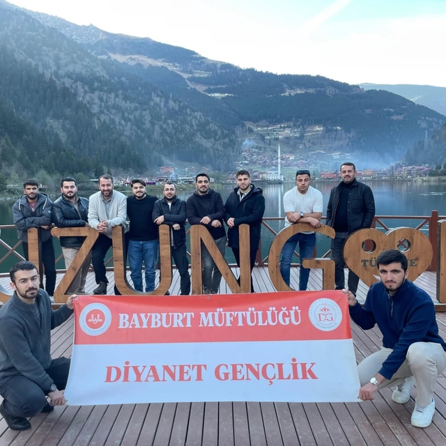 Bayburt'ta üniversite öğrencilerine yönelik tarih ve kültür gezisi düzenlen...