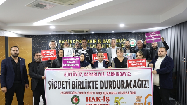 Aküzüm: ''HAK-İŞ, 50 yıllık onurlu mücadelesinin birikimiyle bugün de kadına yönelik şiddetin karşısında dimdik durmaktadır"
