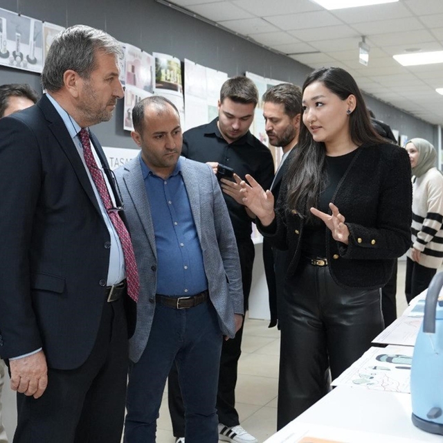 KBÜ'de endüstriyel tasarım sergisi ilgi gördü