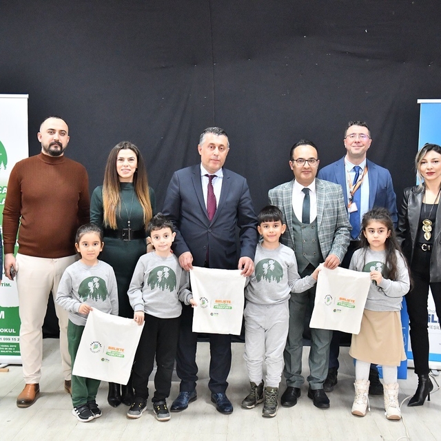 Başkan Geçit, "7 bin 300 öğrenciye Sıfır Atık Eğitimi verdik"