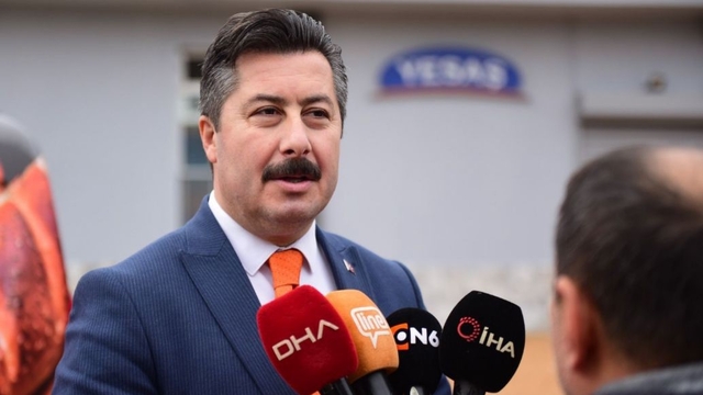 Yenişehir'de ekmeğe yapılan zam tartışmalara yol açtı
Yenişehir Belediye Başkanı Özel:
"Yenişehir'de yapılan ekmek zammı belediyemizin kararı değildir"