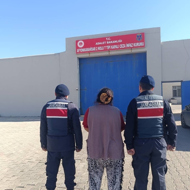 Çeşitli suçlardan aranan 43 kişi yakalandı