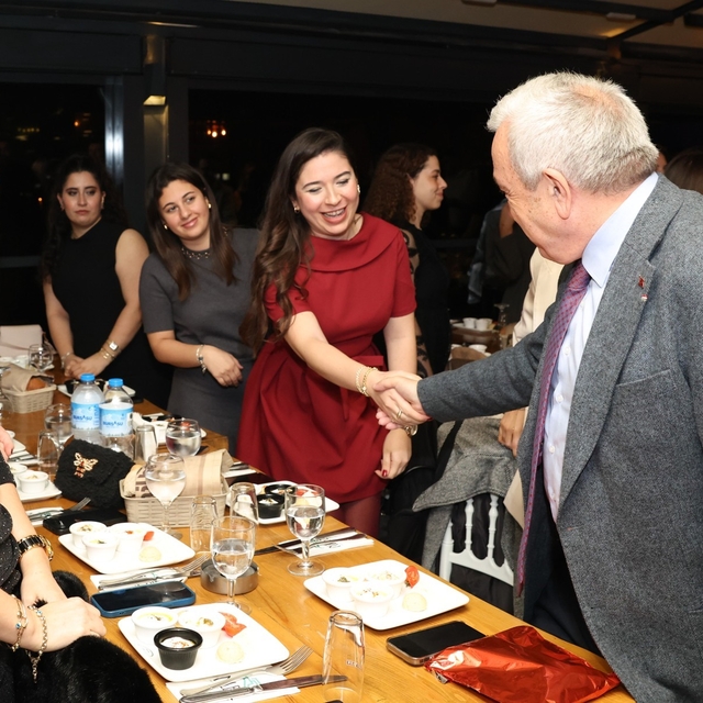 Nilüfer Belediyesi'nden öğretmenlere vefa