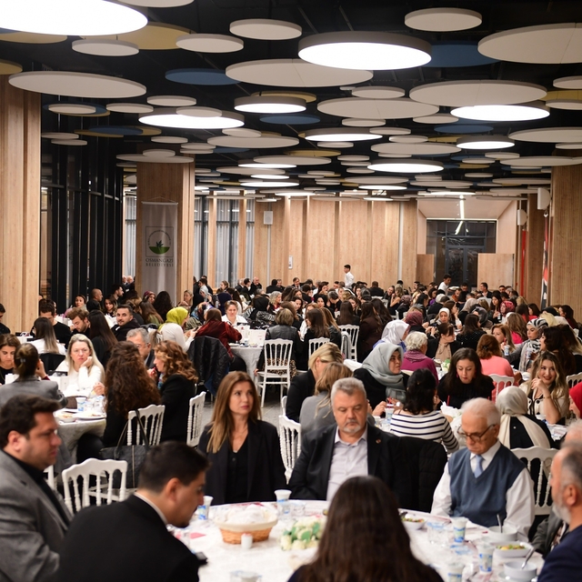 Osmangazi Belediyesi'nden eğitimcilere unutulmaz öğretmenler günü