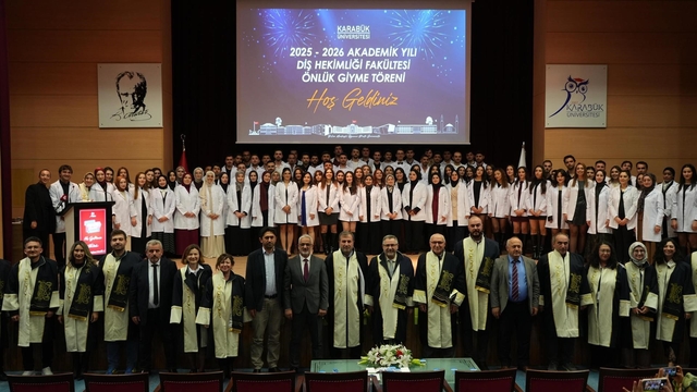 KBÜ'de diş hekimliği öğrencileri beyaz önlüklerini giydi