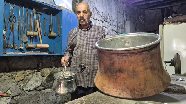 70 yıldır bakır kalaylıyor