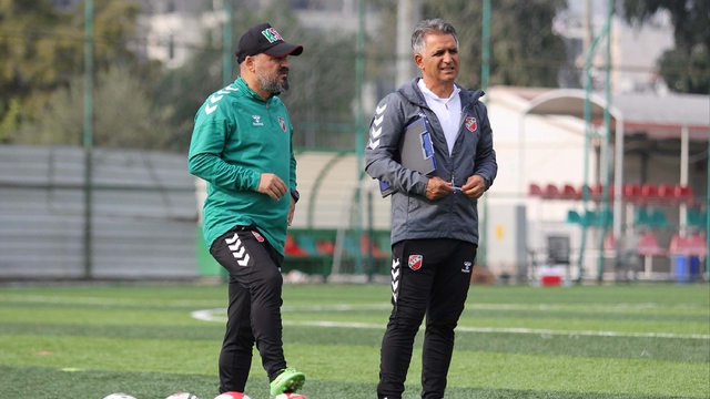 Karşıyaka'da Basatemür takımına güveniyor