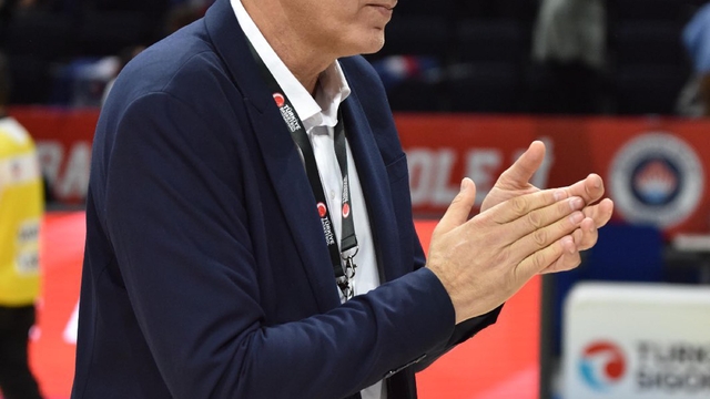 Karşıyaka'da Mala'yı ikna çabaları