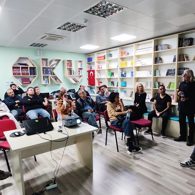 Savaş foto muhabiri Nish Nalbandian, Foton Muğla'nın konuğu oldu