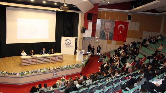 ADÜ'de "Öğretmenlik Yolunda: Deneyimden İlham Almak" etkinliği gerçekleştirildi