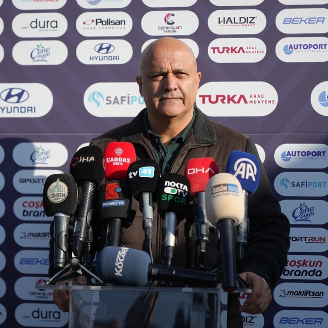 Recep Durul: "Felaket algısına gerek yok"
Kocaelispor Kulüp Başkanı Recep D...