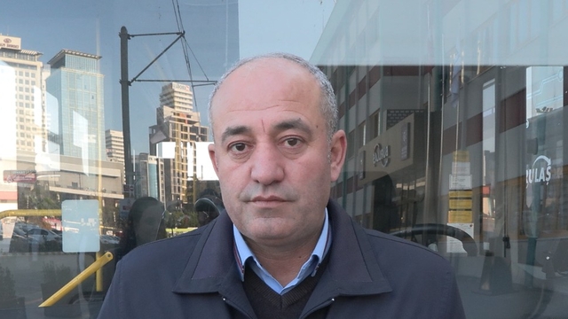 Belediye otobüsü şoförü, kalp krizi geçiren yolcuyu hastaneye yetiştirdi; o anlar kamerada (2)