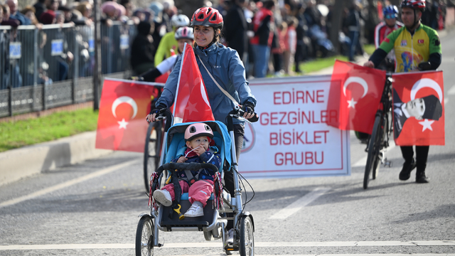 Edirne'nin kurtuluşunun 103. yıl dönümü törenlerle kutlandı