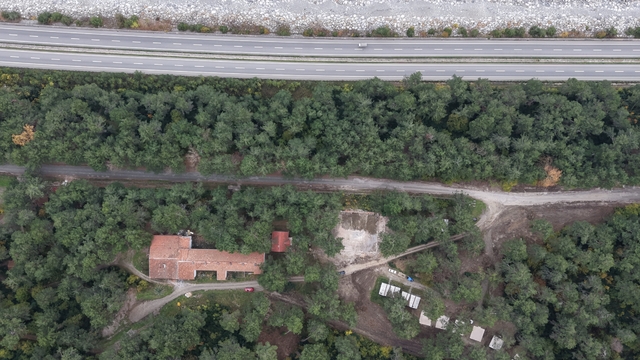 Yakakent'te Çamgölü Mesire Alanı'nda yenileme çalışmaları başladı