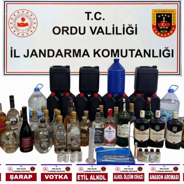 Jandarmadan yılbaşı öncesi sahte alkol denetimi