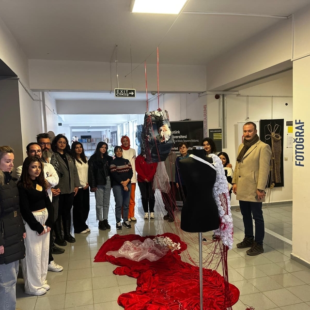 Güzel Sanatlar Fakültesi'nde Kadına yönelik şiddete dönük farkındalık etkin...