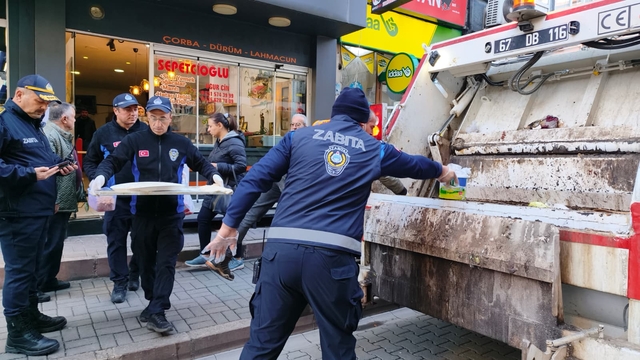 Zonguldak'ta sağlıksız koşullarda üretim yapılan pide imalathanesi mühürlendi