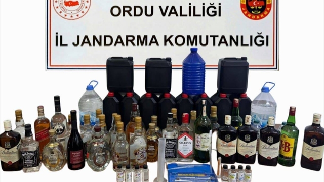 Jandarmadan yılbaşı öncesi sahte alkol denetimi