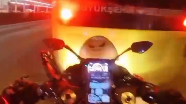 "Allah'ım sana geliyorum" dedi, belediye otobüsüne çarptı