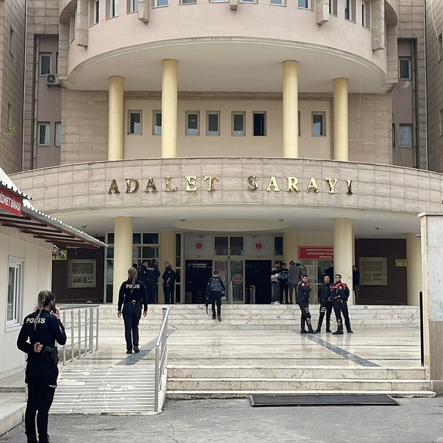 Şanlıurfa Adliyesi'nde patlama; 1 yaralı